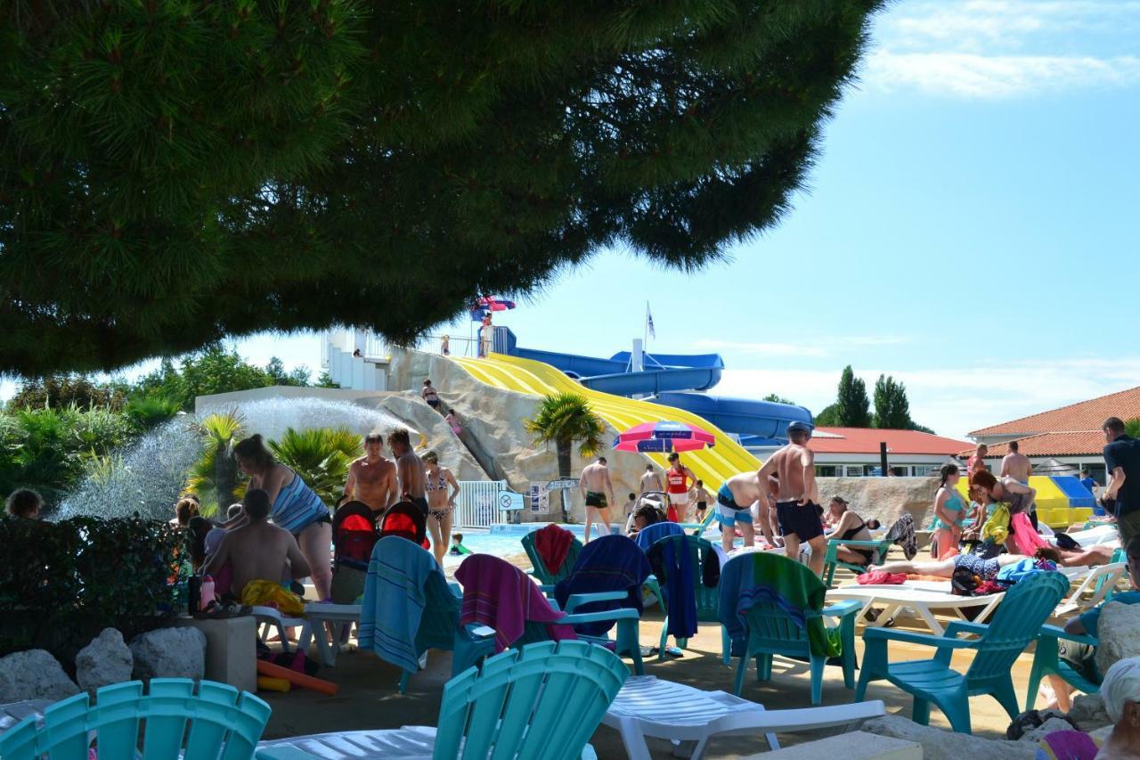 Camping Les Charmettes- Les Mathes Dış mekan fotoğraf